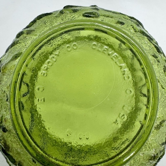 Vintage EO Brody Co. Olive Glass Crinkle Textured Vase Planters - Picture 9 of 9